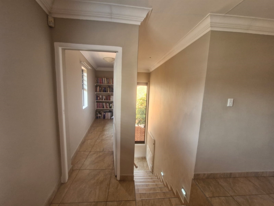 5 Bedroom Property for Sale in Kathu Northern Cape